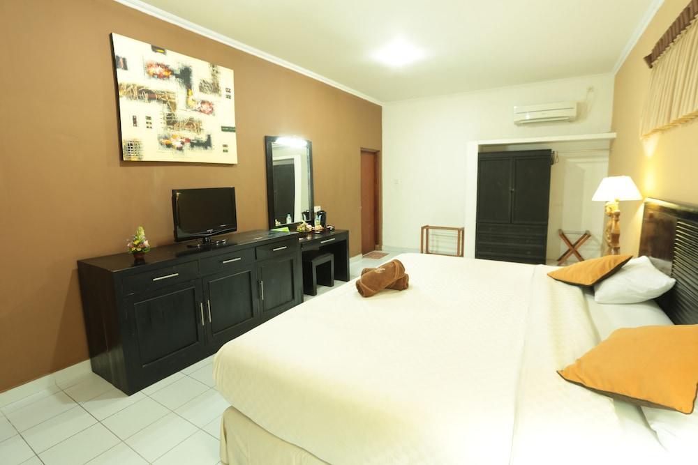 Hotel La Walon 3*