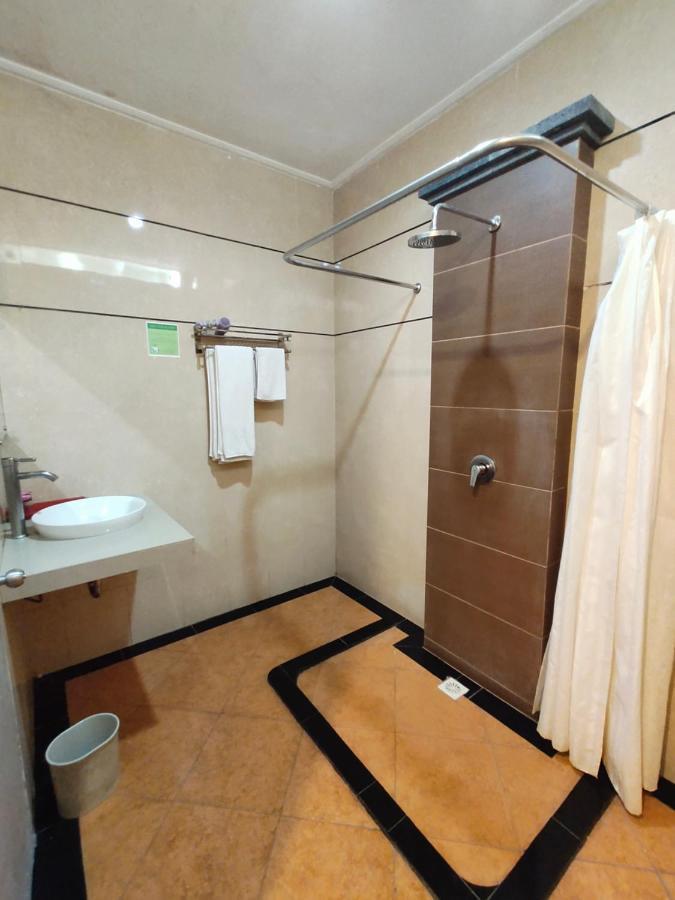La Walon Hotel